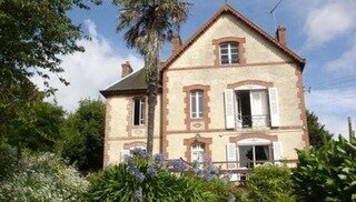 LE GONNIDEC Guillemette-Chambres de la Tour de Kerroc'h - Ploubazlanec